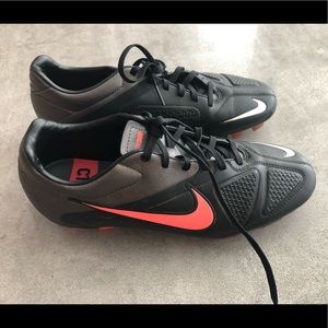 Women’s Nike CTR360 Soccer Cleats